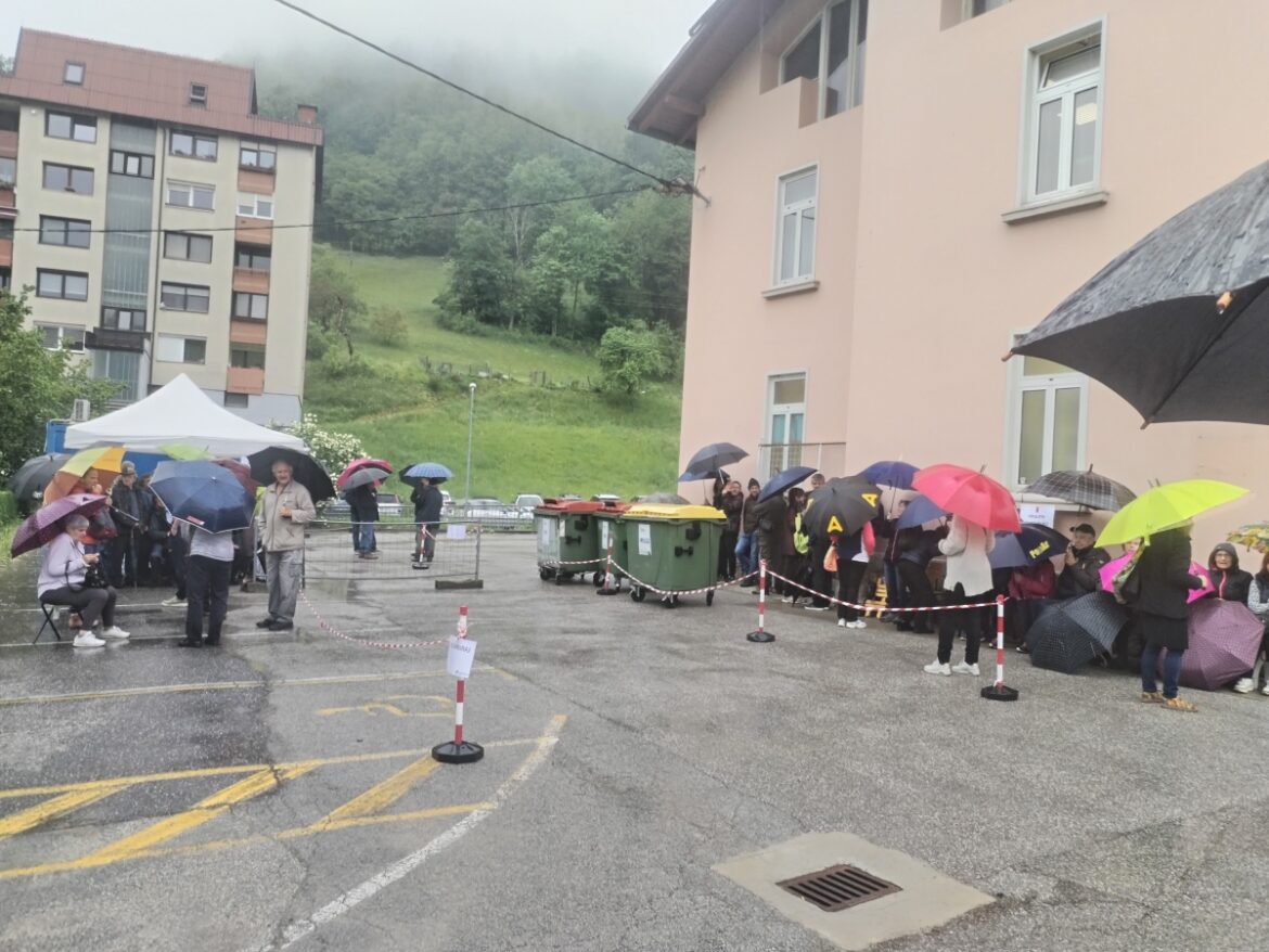 VČERAJ PRED ZP CERKNO: DODATNA POJASNILA OB VČERAJŠNJEM DOGAJANJU