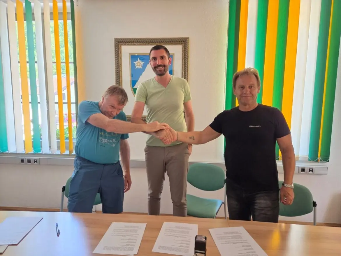 PODPISALI SPORAZUM O ENOTNI DOVOLILNICI ZA PLOVBO, VELJATI PRIČNE S 1. JUNIJEM