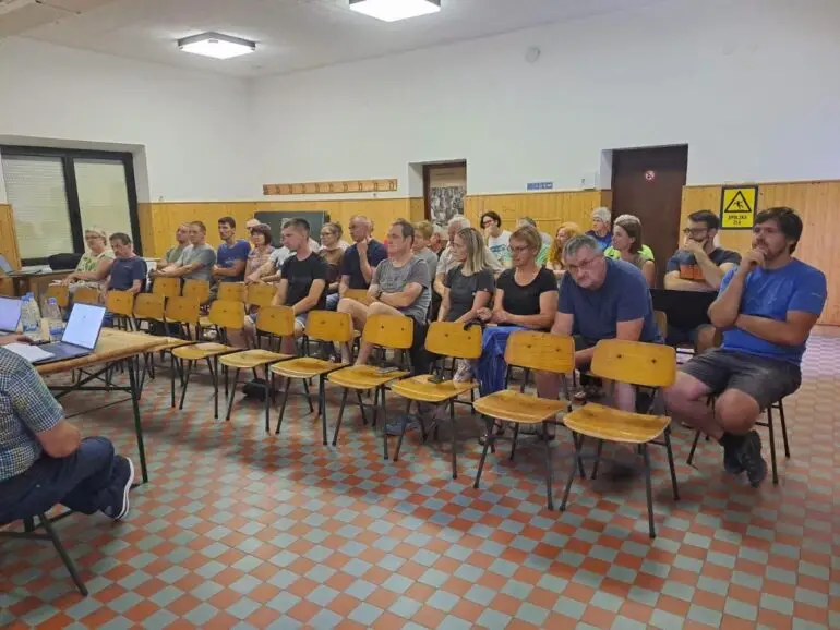 GRAHOVO: PO UTRDITVI POBOČJA SLEDI ŠE LOVLJENJE VODE, SANACIJA OBJEKTOV NE PRED LETOM 2029