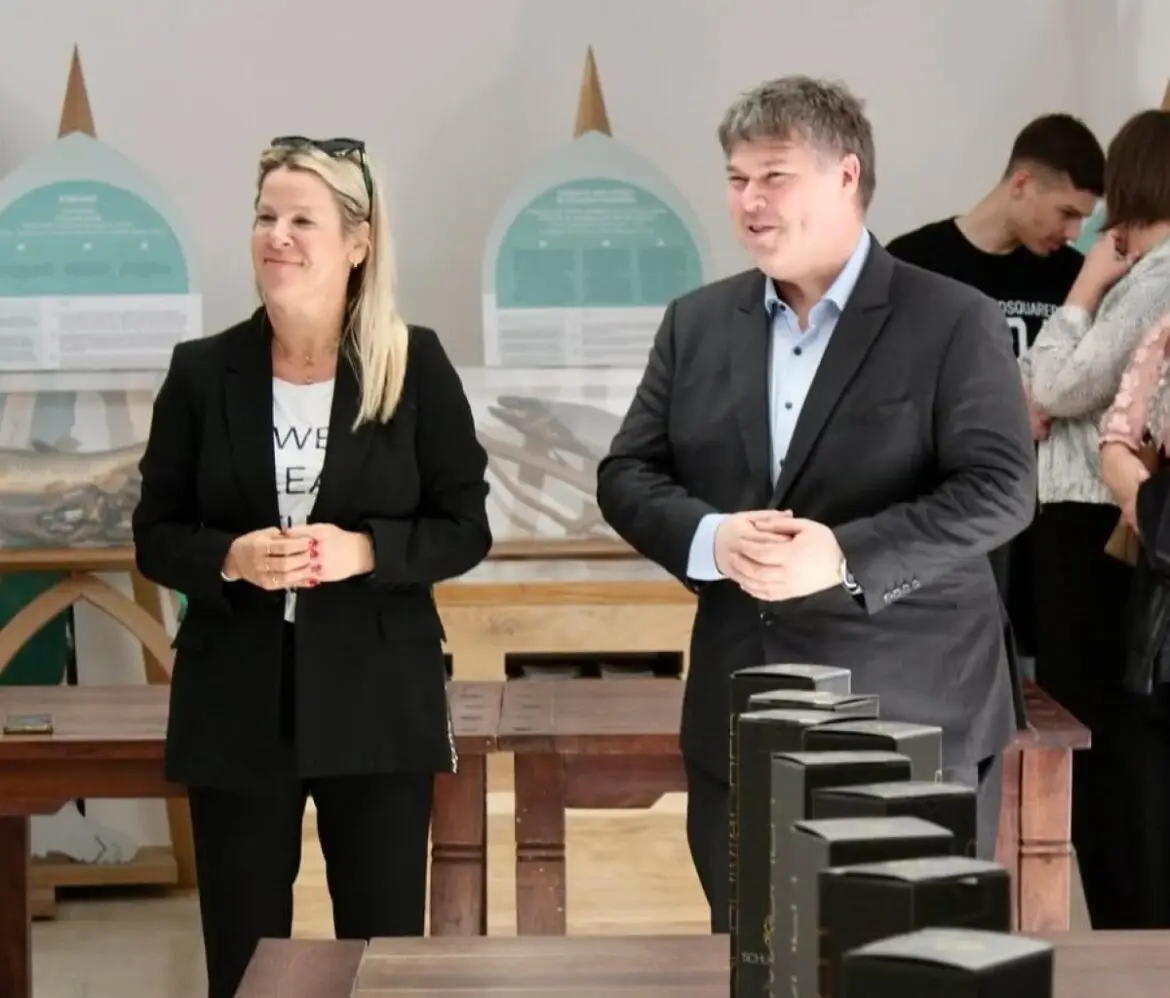 ZKTMŠ KANAL: SLABA KOMUNIKACIJA ALI NESORAZMERNI STROŠKI POSLOVANJA?